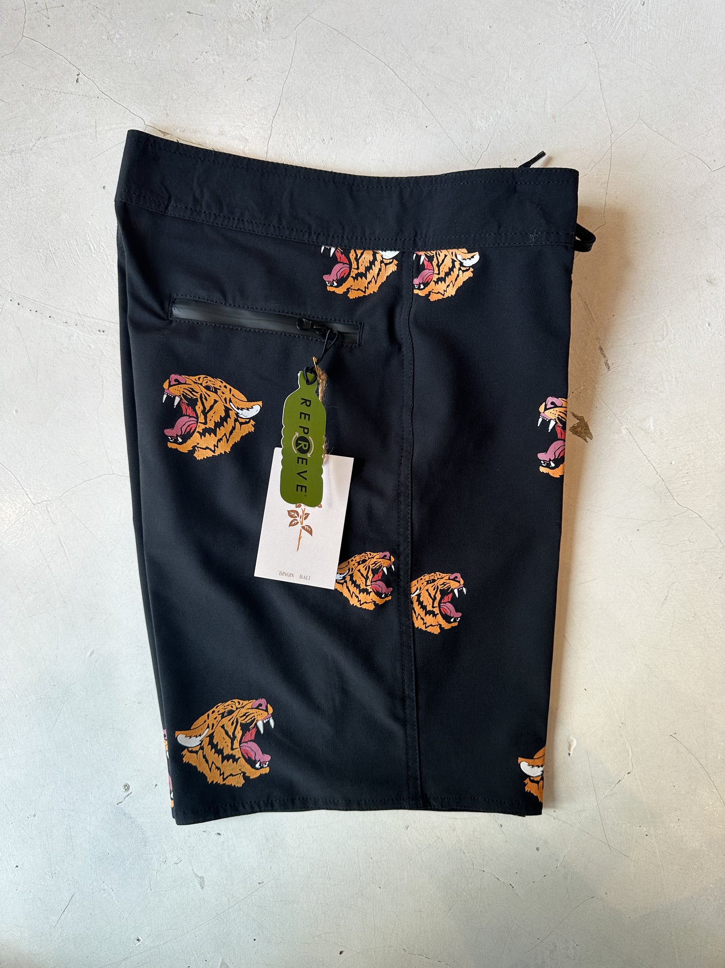 DAYA - Macan Boardshorts 衝浪褲