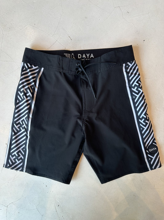 DAYA - Ukiran Boardshorts 衝浪褲
