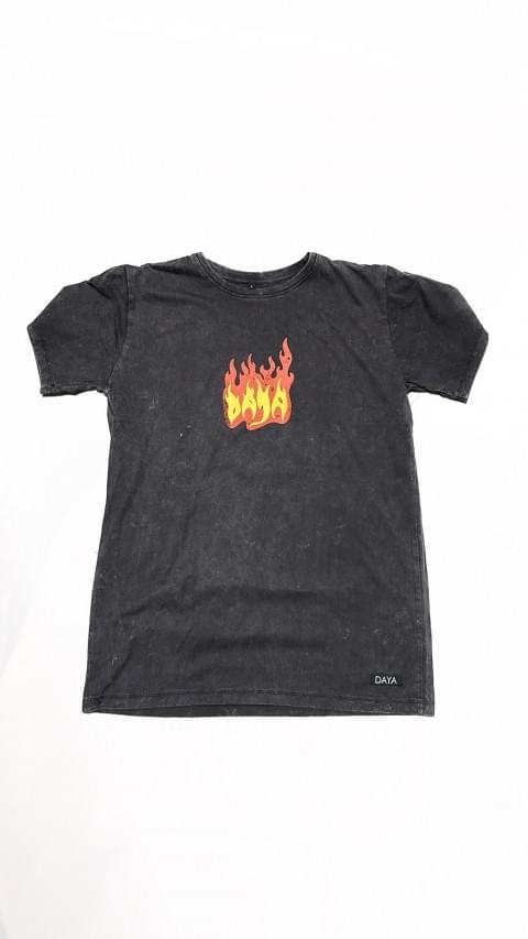DAYA - Flame 短Tee